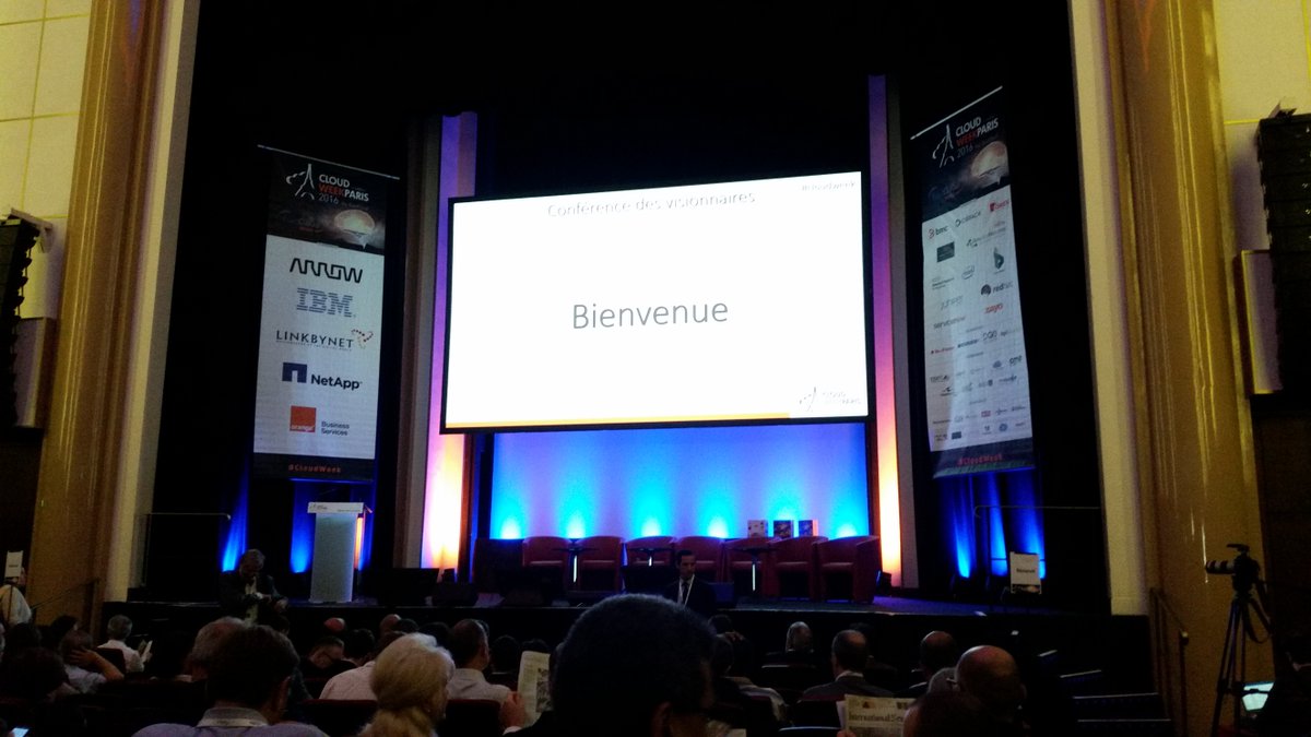 CKPpurple's tweet photo. #ibm début de la Cloud week on attend @NicolasSekkaki https://t.co/NDblMabl6N
