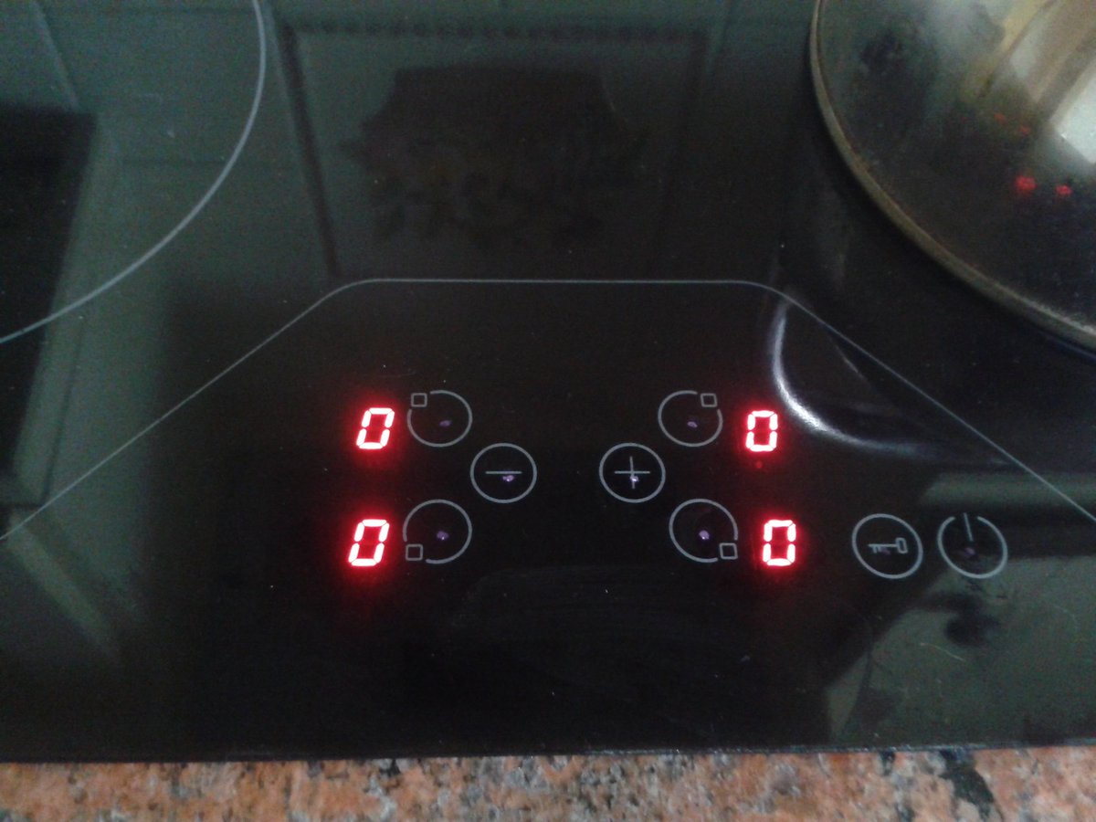 sallyhinch's tweet image. Hive mind. Does anyone know how to make a hob with controls like this work? #newhouse  #instructionsnotincluded