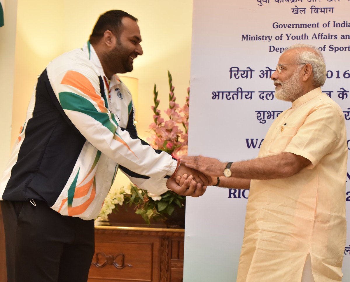 Narendra Modi tweet media