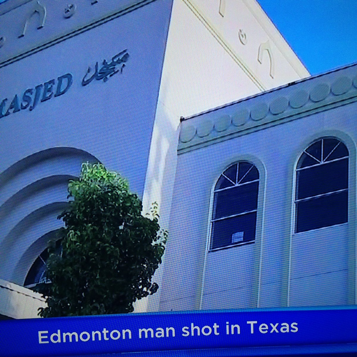commentsrpetty's tweet photo. These are the types of headlines you get when your country practises #GunControl #StrongAndFree #CanadianHeadlines https://t.co/N1sk2yUOkc