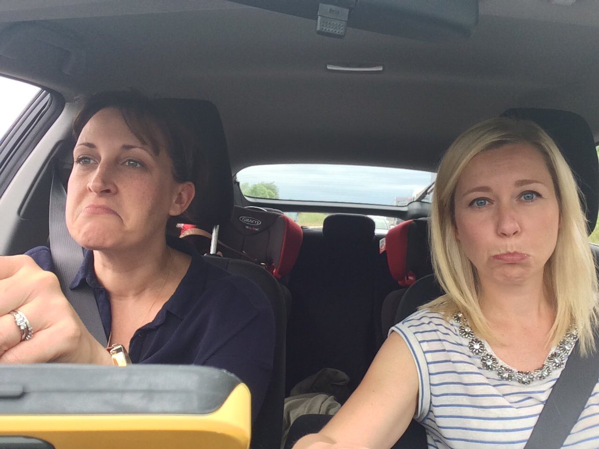 we_are_queenbee's tweet photo. @PracticalPA struggling to even get out of #Manchester #m62closed but we're #PAs so not ready to give up yet! https://t.co/I4vPONoq7w