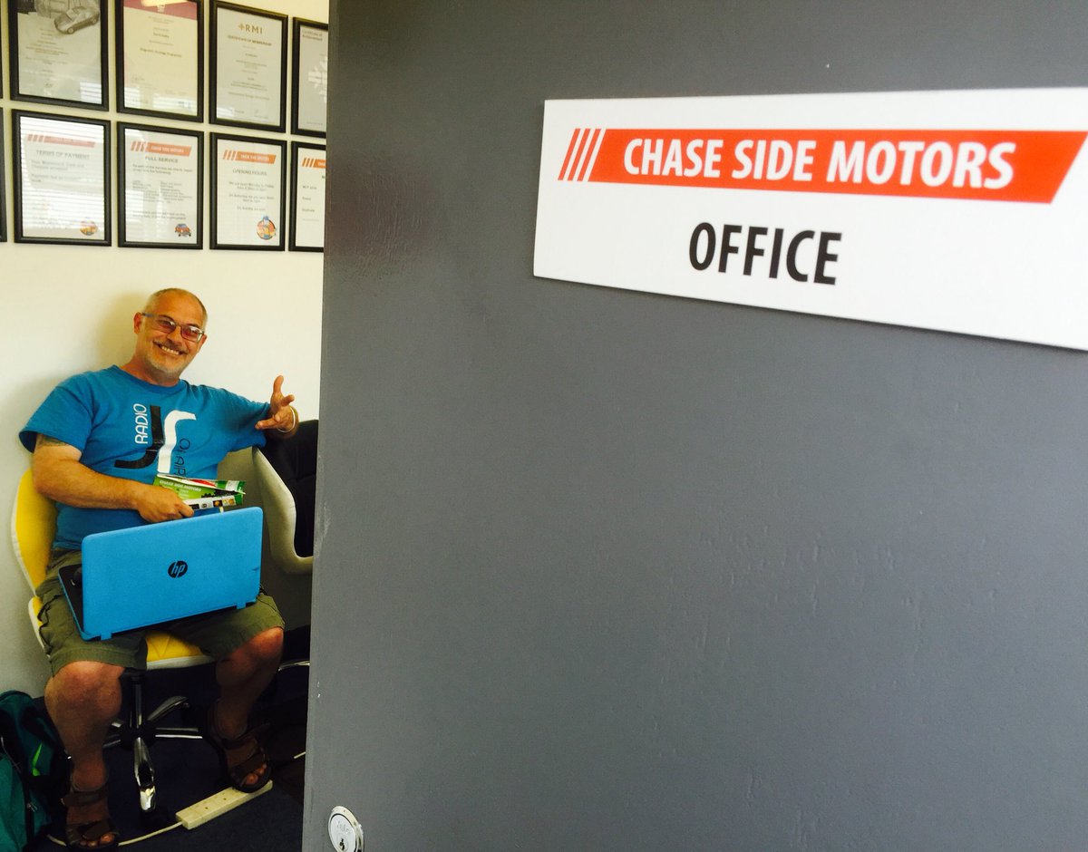 <a href="/Radio_JJ/">Radio JJ</a> streaming from <a href="/chasesidemotors/">Chase Side Motors</a> JJ car garage of choice in lovely Chase Side #enfieldtown
