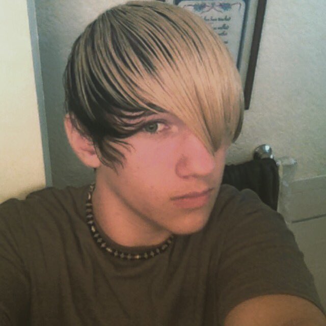 BluePowdr's tweet image. Hi people #likeforfollow #fav4follow #favforfollow