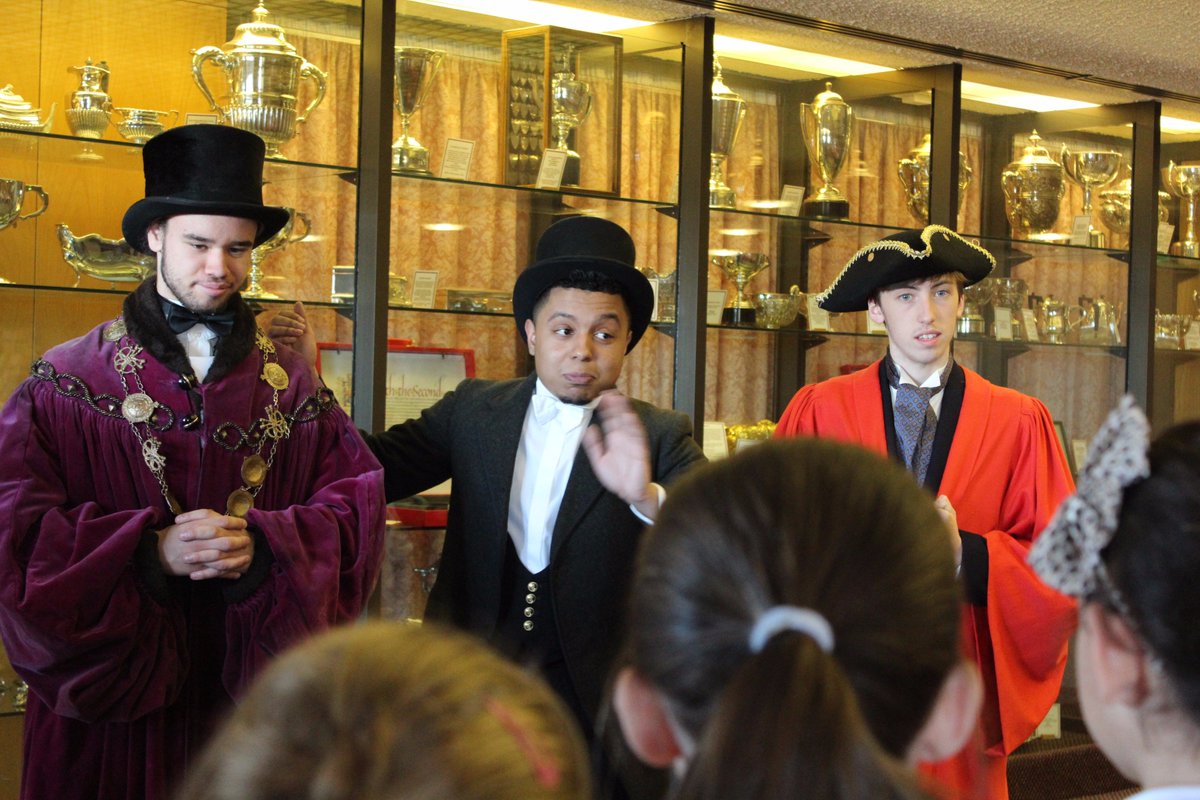 WolvesCouncil's tweet photo. We've had young people visiting @WolvesMayor all day for a Victorian Celebration as part of #enjoywolves https://t.co/YaWfPfoHzU