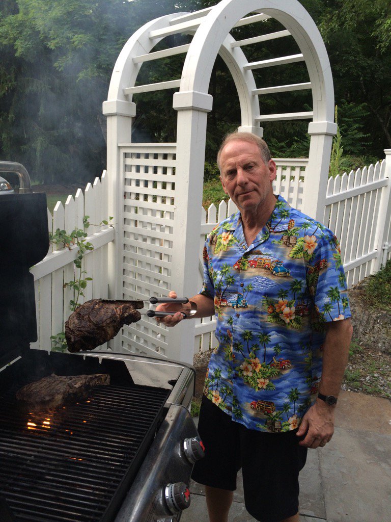 RichardHaass's tweet photo. This is what a responsible steak-holder looks like. China, take note.  (And a happy Fourth to all.) https://t.co/bCo4WsZGGh
