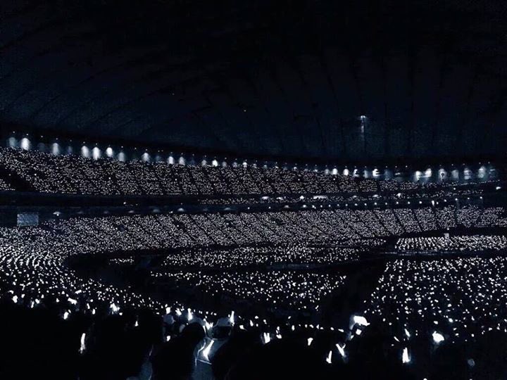 sdcbpqr55's tweet photo. แม้จะไม่ได้เดินด้วยกันมาตั้งแต่แรก แต่ต่อจากนี้จะไม่เดินหนีไปไหนอีก
สัญญา
#EXOL700days https://t.co/xEqHPYzyTV