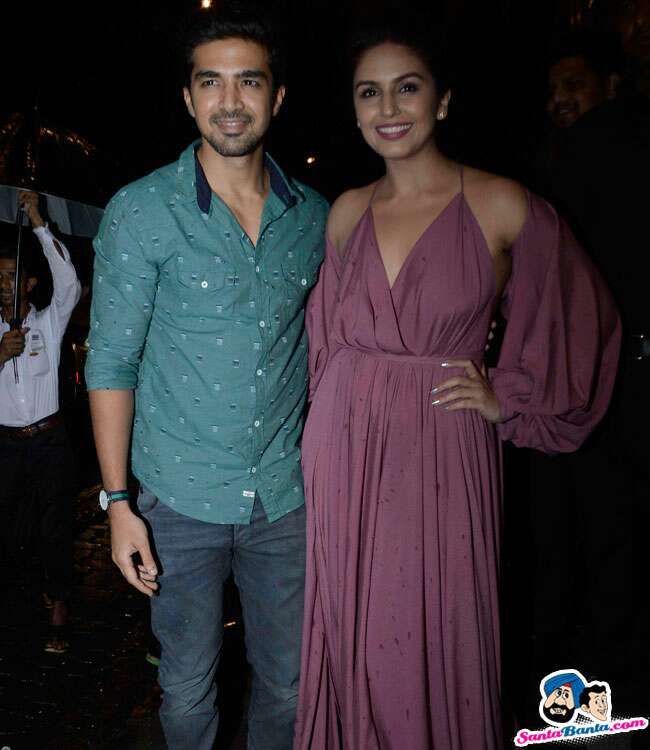 BollywoodStuff's tweet photo. @Saqibsaleem &amp; @humasqureshi https://t.co/ObXGJaZAAu