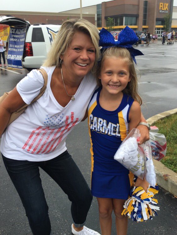 Found a cheery Rocket getting ready for the parade!!  Happy July 4th!! 🎉❤️🚀<a href="/SmokyRow1/">Smoky Row Elementary</a> <a href="/myccs/">Carmel Clay Schools</a>