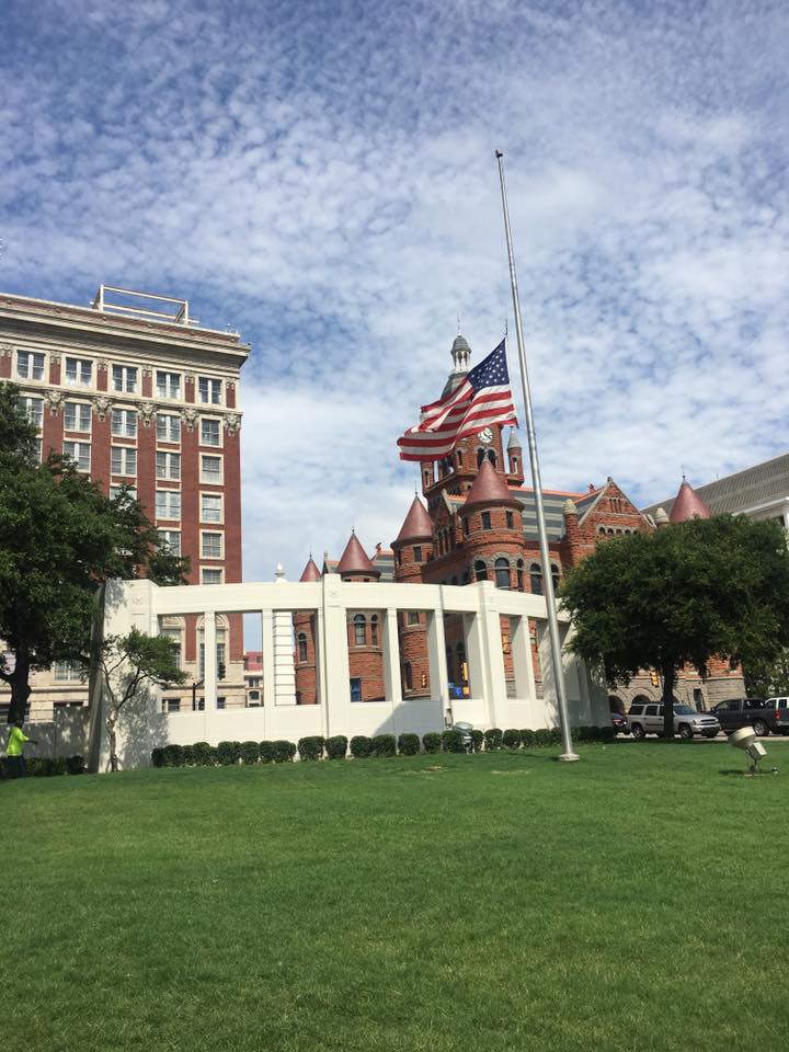 UMNCrookstonATH's tweet photo. Great picture of our American Flag I took in Dallas at Dealey Plaza #StarSpangledBanner #OneGreatNation https://t.co/WzzUyt4hWY