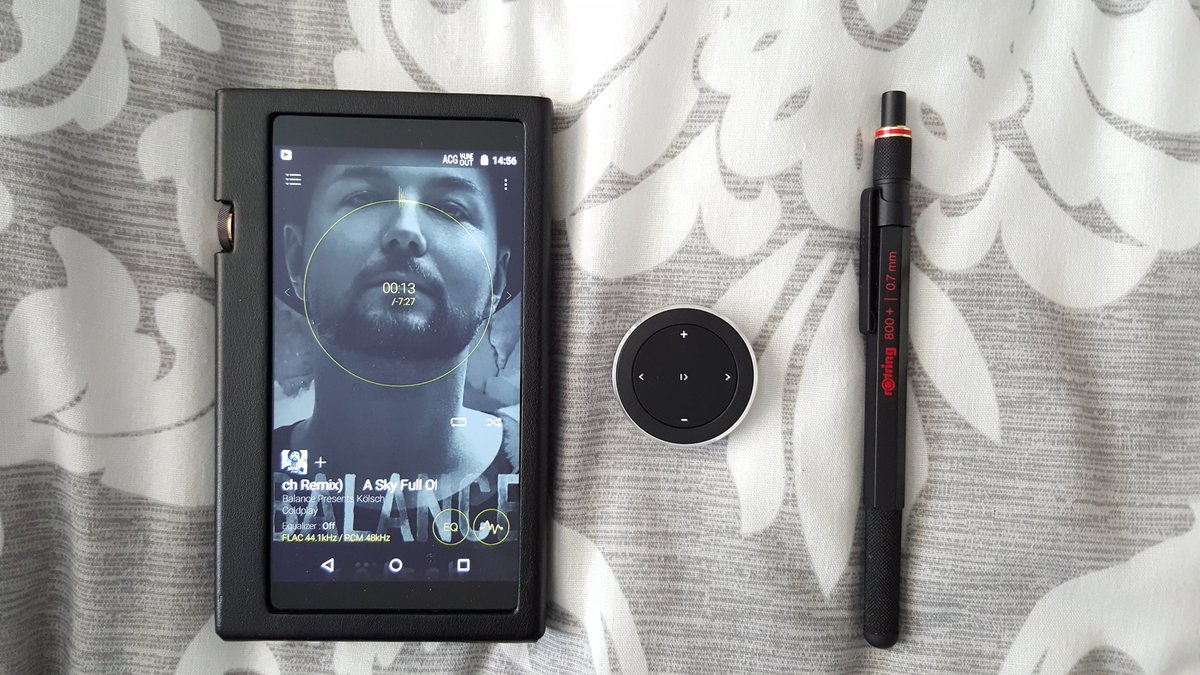 theoneinyellow's tweet image. .@FiiO_official @headfi @headfonics @ONKYO_EU
3/3
#FiiO #RM1 #Bluetoothremote, with #Onkyo #DPX1 &amp;amp; #Rotring800Plus
😍