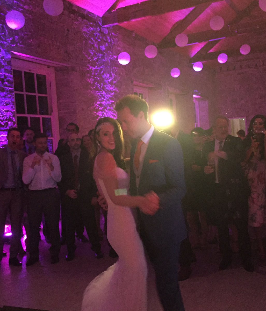 midnight_sounds's tweet photo. Great night @borrishouse for Amy &amp; Fergal's #wedding https://t.co/DD9KHMCSFk