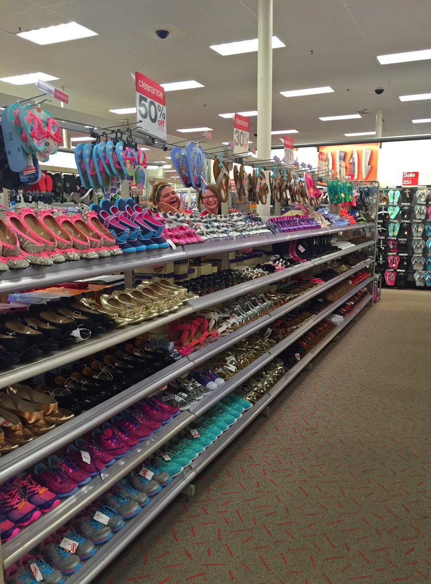Can you spot the masterminds behind this gorgeous clearance merchandising? #LetsGetSomeShoes <a href="/salamlazkani/">salamlazkani</a> <a href="/A_Leigh_/">AV</a>