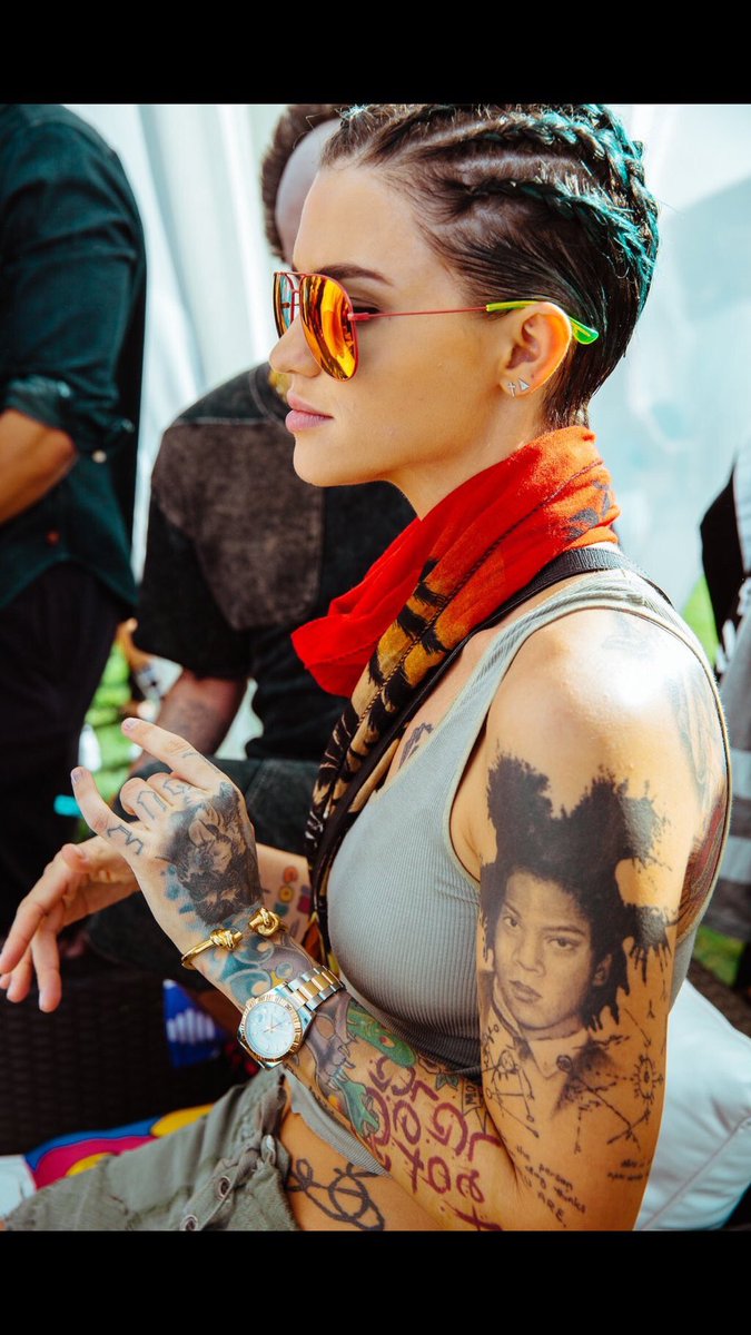 hot or not tweet media