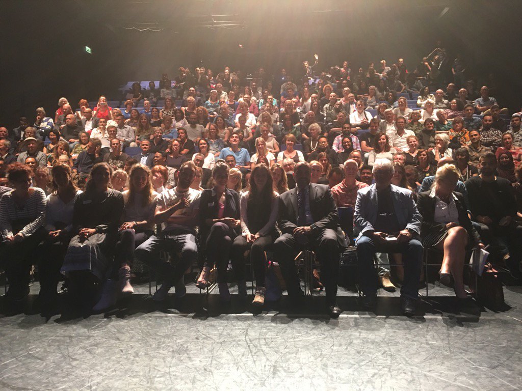 AchmedBaadoud's tweet photo. Dit is het geheim waarom vluchtelingen in Nieuwe-West een goede start maken. #vriendenvandevluchteling https://t.co/lgMTqvRSPG