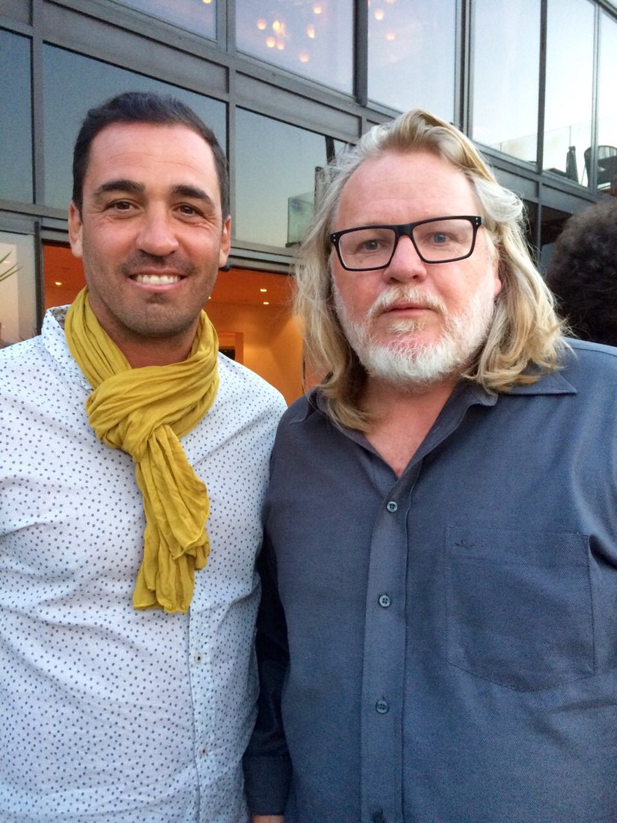 SandroDiamantis's tweet photo. Retrouve El Jefe en mode "Los Impostores"...
#MarseilleHeureJazz https://t.co/gjrNyO6YZH