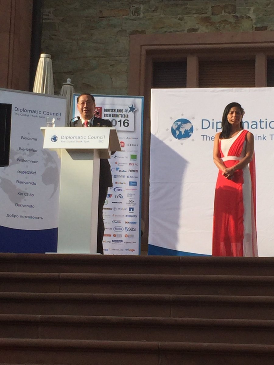 #GABA at #DiplomaticCouncil summer celebration with Shi Mingde, Chinese Ambassador to Germany. Terrific night:)!