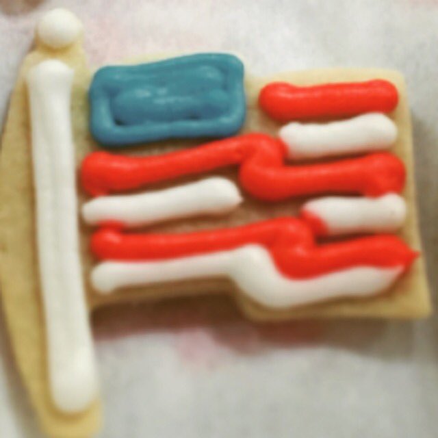 Happy #FourthofJuly from Sweetly Scrumptious! We are closed today &amp; July 5th for the holiday. #eatsweet