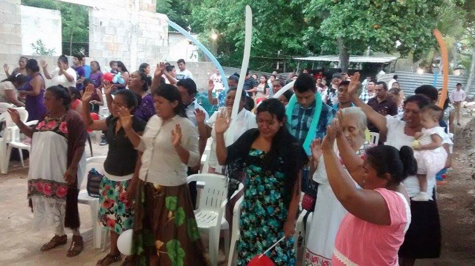 pastoradriand's tweet photo. Seguimos adelante #ComprometidosConDios, nuestro lema del mes. Vamos por nuevas expectativas en #FpiOriente. https://t.co/zKR6xhLdIg