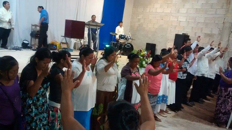 pastoradriand's tweet photo. Seguimos adelante #ComprometidosConDios, nuestro lema del mes. Vamos por nuevas expectativas en #FpiOriente. https://t.co/zKR6xhLdIg