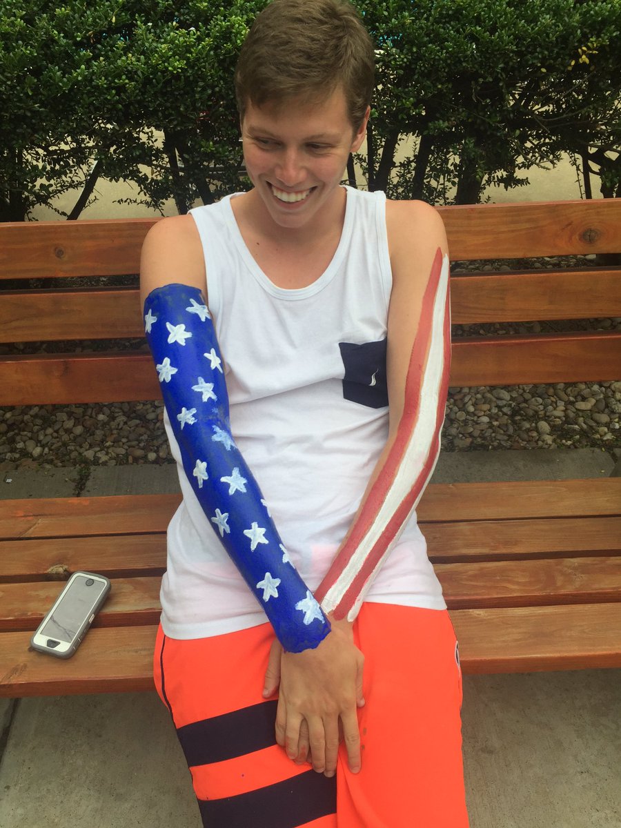 garrettparklive's tweet photo. Get your patriotism on with body painting behind the guard house!!! https://t.co/QW9sg4fQJr