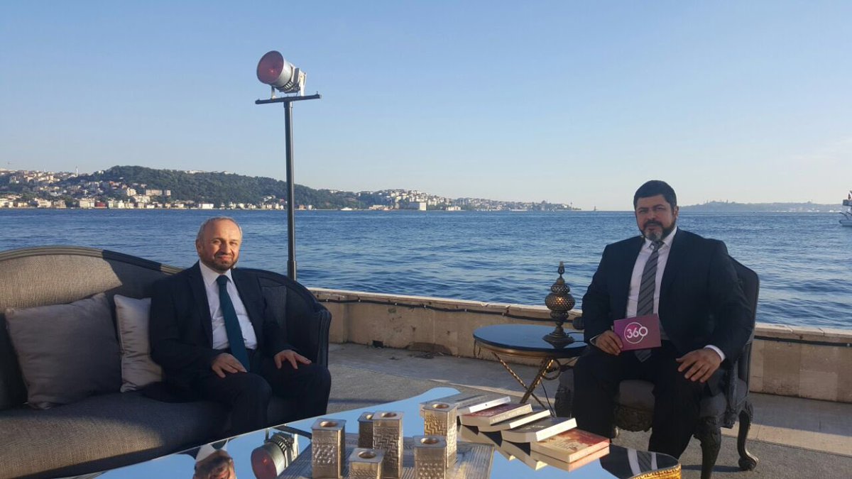 iftarhuzuru's tweet photo. Hızır Hilmi Yılmaz ile #iftarhuzuru programımız başladı @tv360comtr @mfatihcitlak https://t.co/iUpt1DgQUc