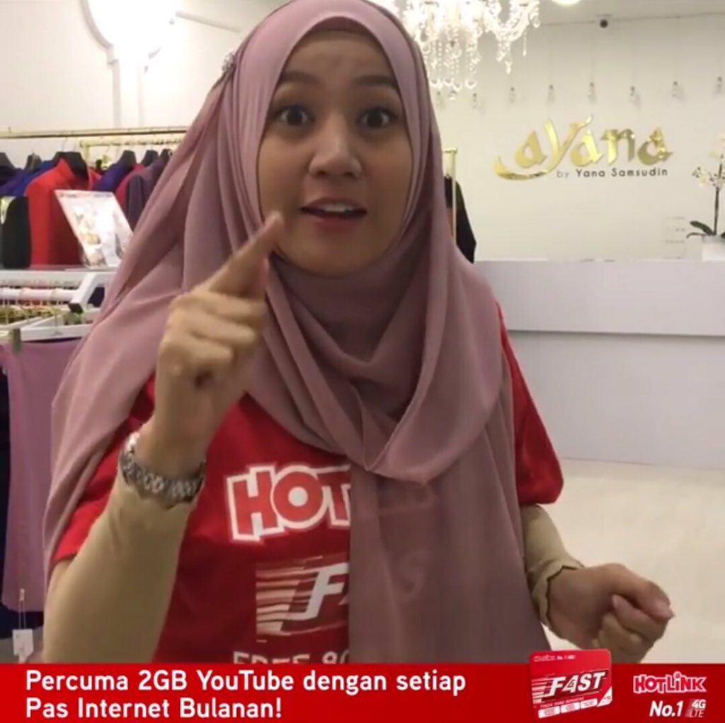 FadzilZahari's tweet photo. Dengan pelan Fast, dapat Free 8GB 4G Internet sebulan + 2GB untuk YouTube. Free 10GB/sebulan. Mak ai! https://t.co/gPlZkqpG7w
