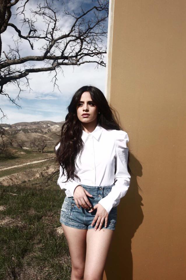 jaurewoke's tweet photo. @camilacabello97 @sinucabello you're the most perfect human being in this galaxy, outside &amp; inside <3 https://t.co/ju1jGpQexW