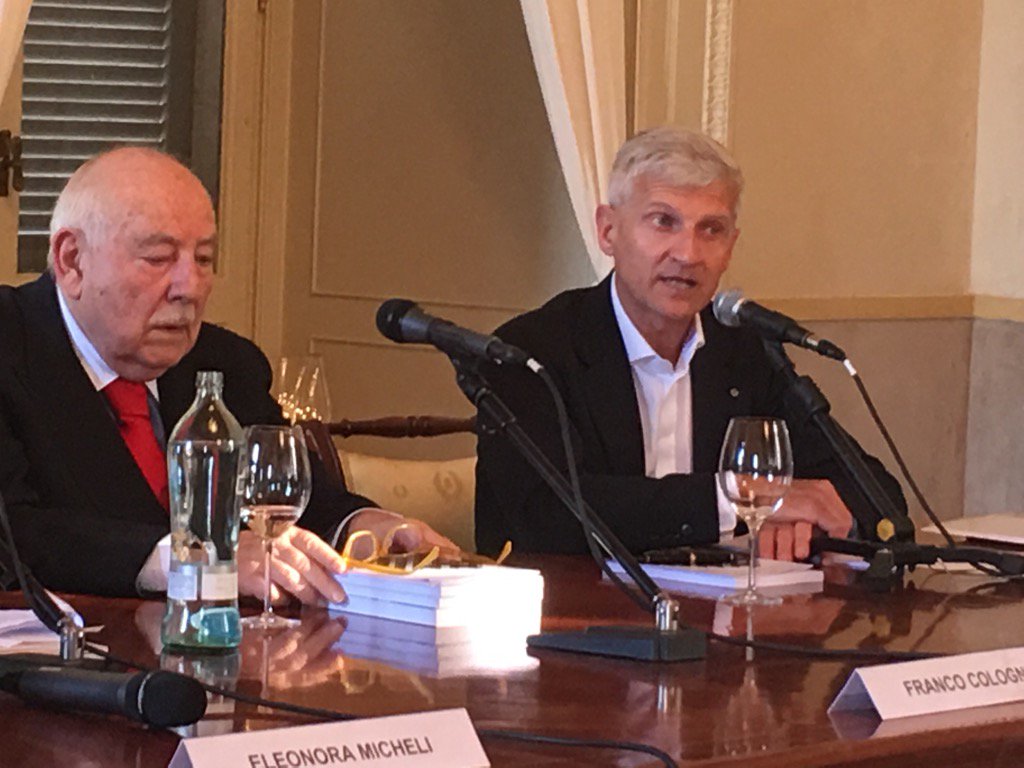 <a href="/CologniFound/">Fondazione Cologni</a> <a href="/Altagamma_it/">ALTAGAMMA</a> insieme per proteggere e nutrire l industria creativa e i mestieri artigianali