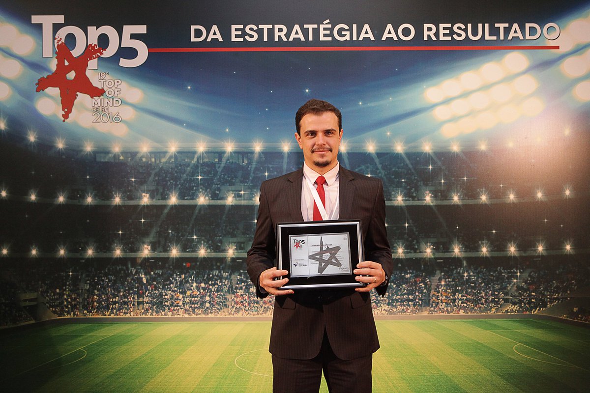 AdeccoBrasil's tweet photo. Estamos concorrendo ao prêmio #TopOfMindRH, categoria Temporários e Efetivos. Vote Adecco https://t.co/oh4KTAWZJK ;) https://t.co/OPJG9FEuUh