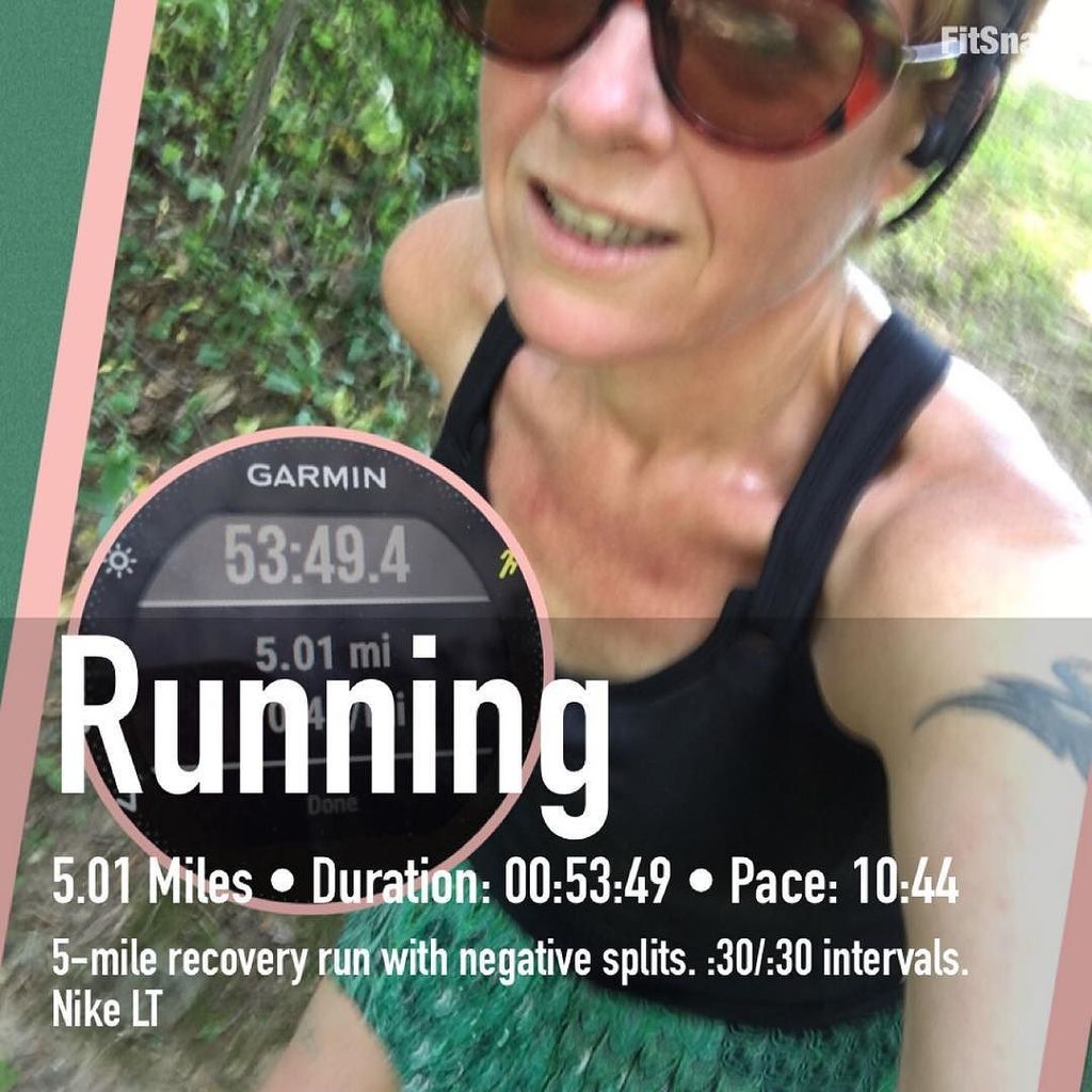 LauraRunsaLatte's tweet photo. #running #runtheyear2016 #runsonplants #nomeatathlete #fortheanimals #teamhumaneleague #re… https://t.co/AtRs7Zj6QZ https://t.co/TvUBcCPkNt
