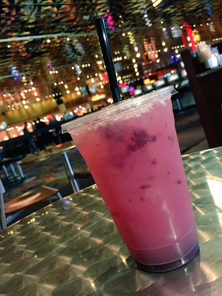 Muckleshoot_C's tweet photo. Cool off with a refreshing blueberry lemonade for only $1.50 at Sweet Shoppe! #limited #julyonly #summer https://t.co/DeEpPWxbZ0
