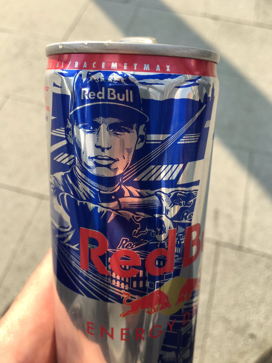 WillofDarkness's tweet photo. @TomCoronel @redbull @redbullracing brings your performance to the MAX #33MAX https://t.co/1gNPJdoENS