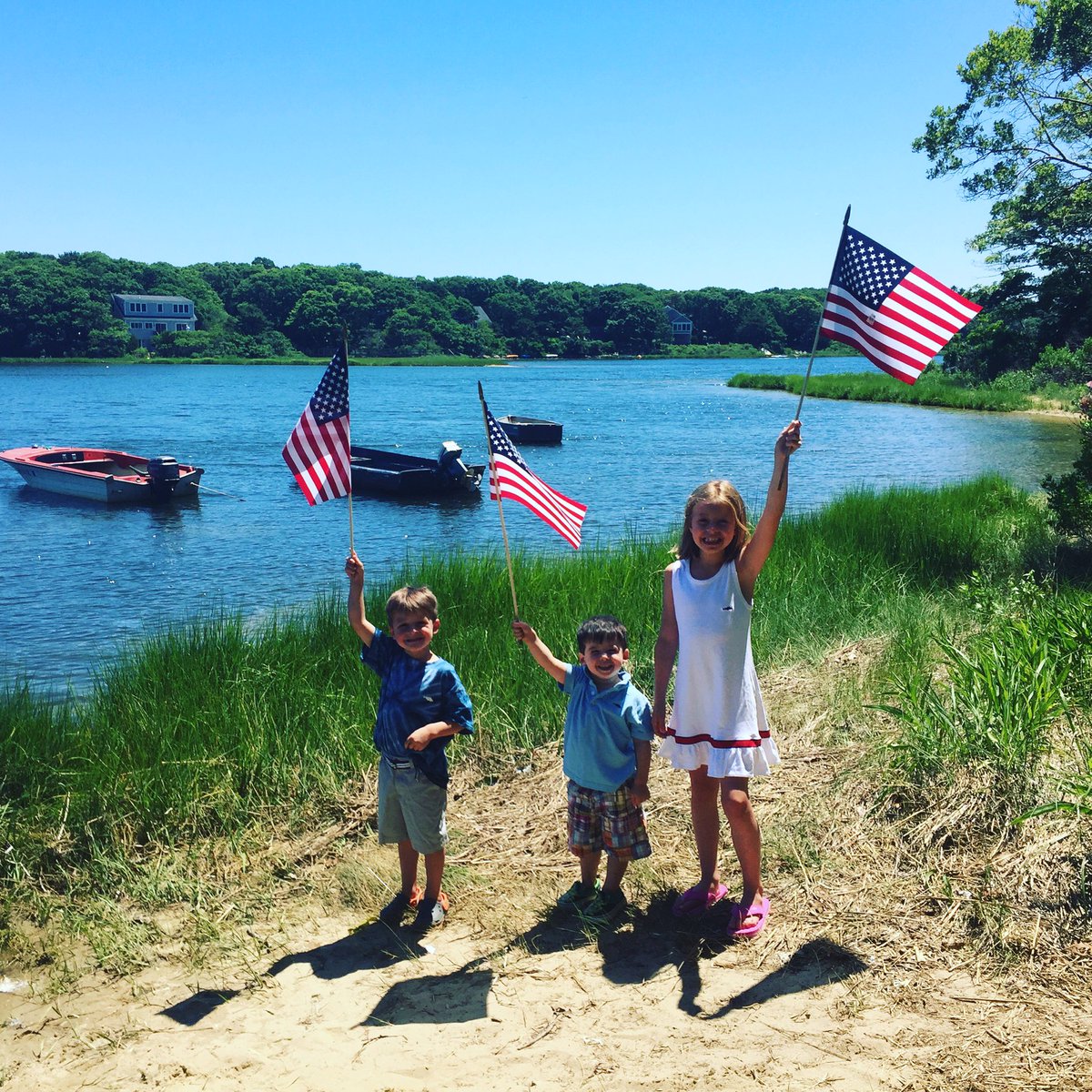 CapeCodderCo's tweet image. Happy Birthday USA! 🇱🇷☀️🎉. #FourthofJuly #starsandstripes #capecodderclothing