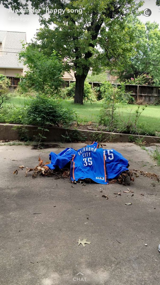 AweSamFoley's tweet photo. Raise your hand if you're more upset than my brother at the news of KD. https://t.co/d5aPFFrWUd