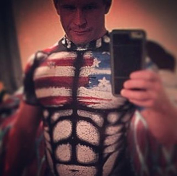 ShapeShifterZco's tweet photo. We are proud to be a strong nation! #olylifting #weightlifting #muscle #selfie #trainingselfie #ShapeShifterZ https://t.co/mt09WfUGv1