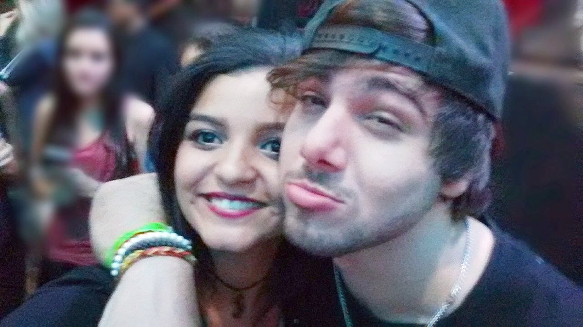 caraigusta's tweet image. que amorzinhossss ❣