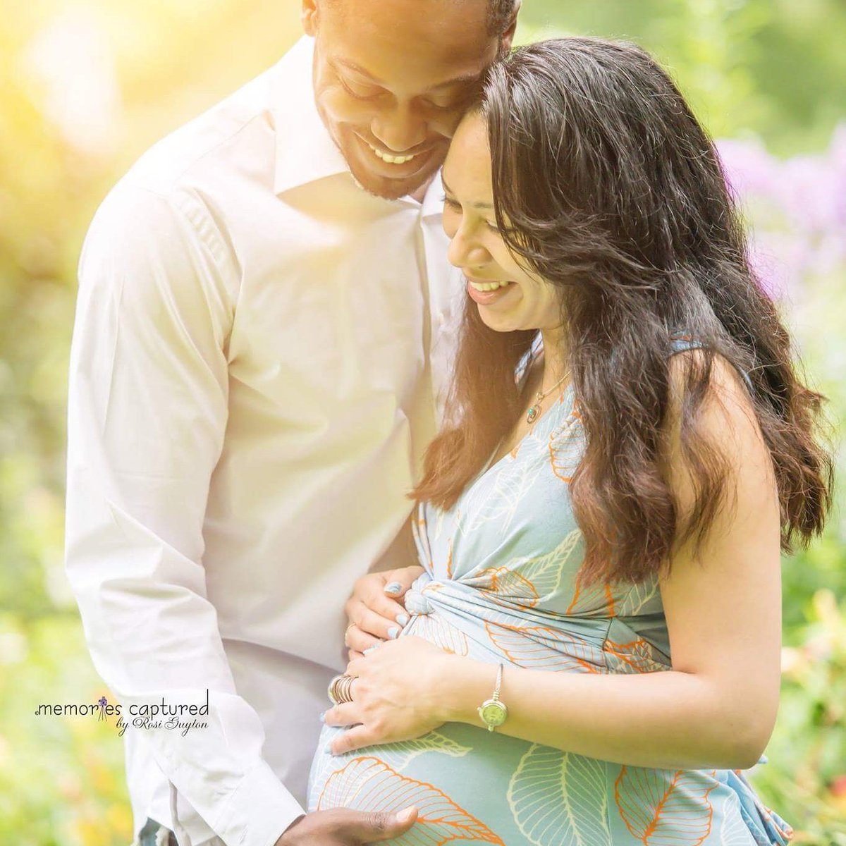 RosiFotography's tweet photo. I'm pretty sure baby boy will be spoiled to pieces! 😍 #maternity #photographer #makingmemories #mcbrg https://t.co/QTFmxvQ9R6