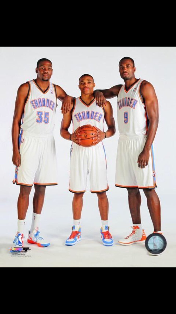 RealDesignerDev's tweet image. I&apos;m crying grown man NBA tears rn