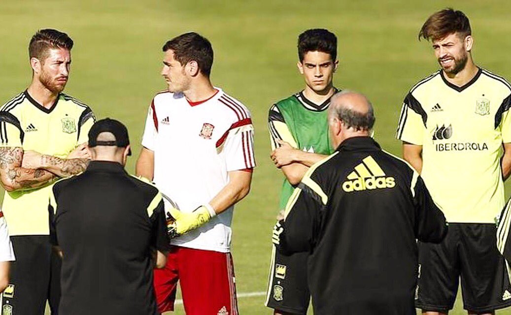 MarcBartra's tweet photo. Un honor todo lo compartido, míster!!! #GraciasVicente https://t.co/E2Ue3rGUbW