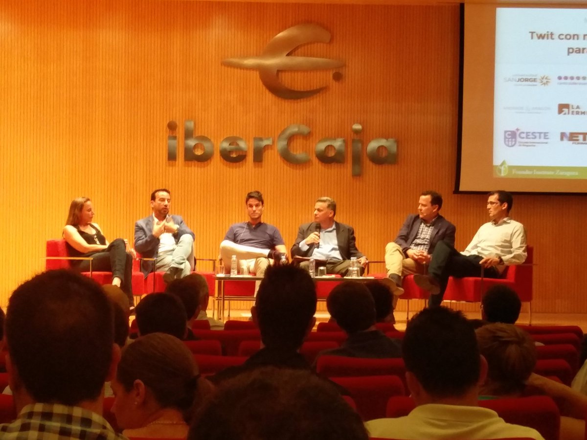 ideyared's tweet photo. Grandes reflexiones y experiencias con @mlopezBCI @rladronj @nerion @funidelia @Hiberus en #ADNemprendedor @fi_zgz https://t.co/sPW7ZzQXst