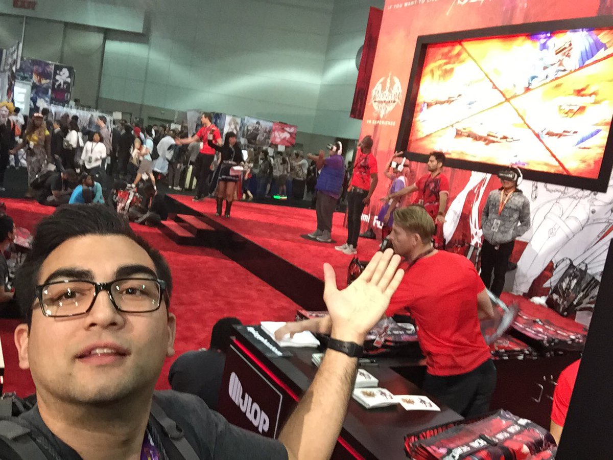 mat_will_i_am's tweet photo. @AnimeExpo #playphantom https://t.co/6oHO2IupLr