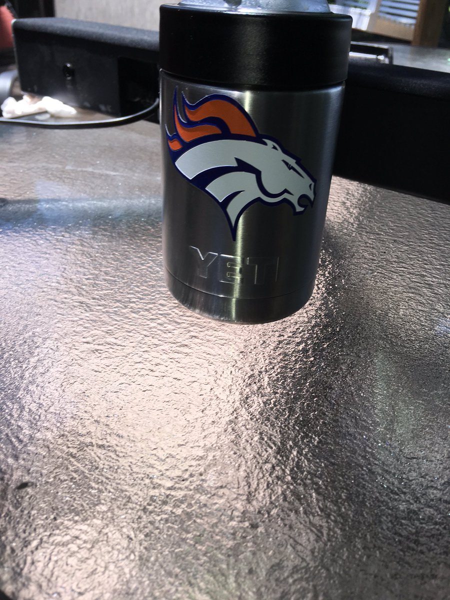 Randymoondog's tweet photo. The 4th with my grand babies and yeti. Repping the Broncos @Broncos https://t.co/1zbv9paHuW