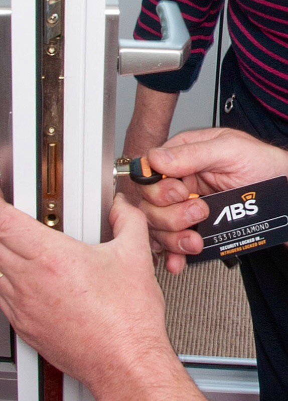 avocetabs's tweet photo. Avocet Break Secure locks - featuring our unique locking cam #ProvenToSecure @SoldSecure diamond #LocksWithHeart https://t.co/pQAHwhdlbB