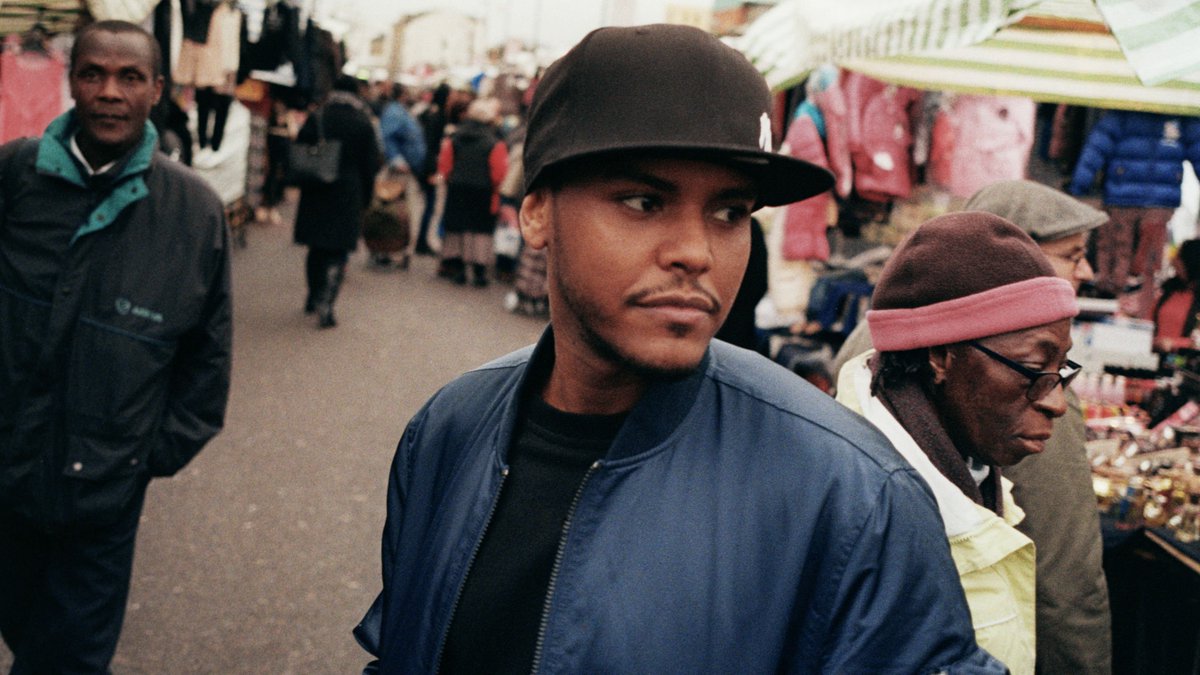1Xtra's tweet photo. Tune in at 8pm to hear tonight's #InboxFresh from @youthonix with his new track Moments featuring Benjamin Arrow! https://t.co/jhjVPJUnnA
