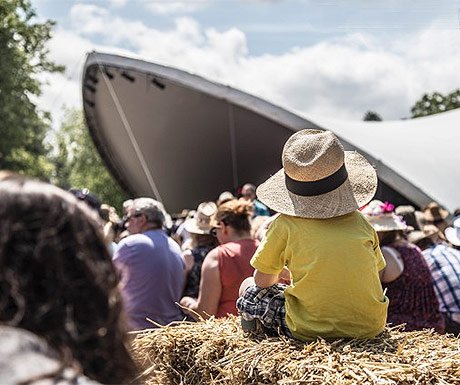 luxurytravel's tweet photo. This Summer's top 3 countryside festivals in the UK https://t.co/TXxTfb2OGD https://t.co/zi8h0jTc87
