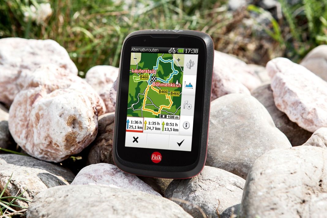 CacherDealz's tweet photo. Das Outdoor-GPS Falk Tiger Geo landet bei den Discountern - und zwar schon für 129€ - https://t.co/z3ZBFSikIJ https://t.co/2KSZMvboP3