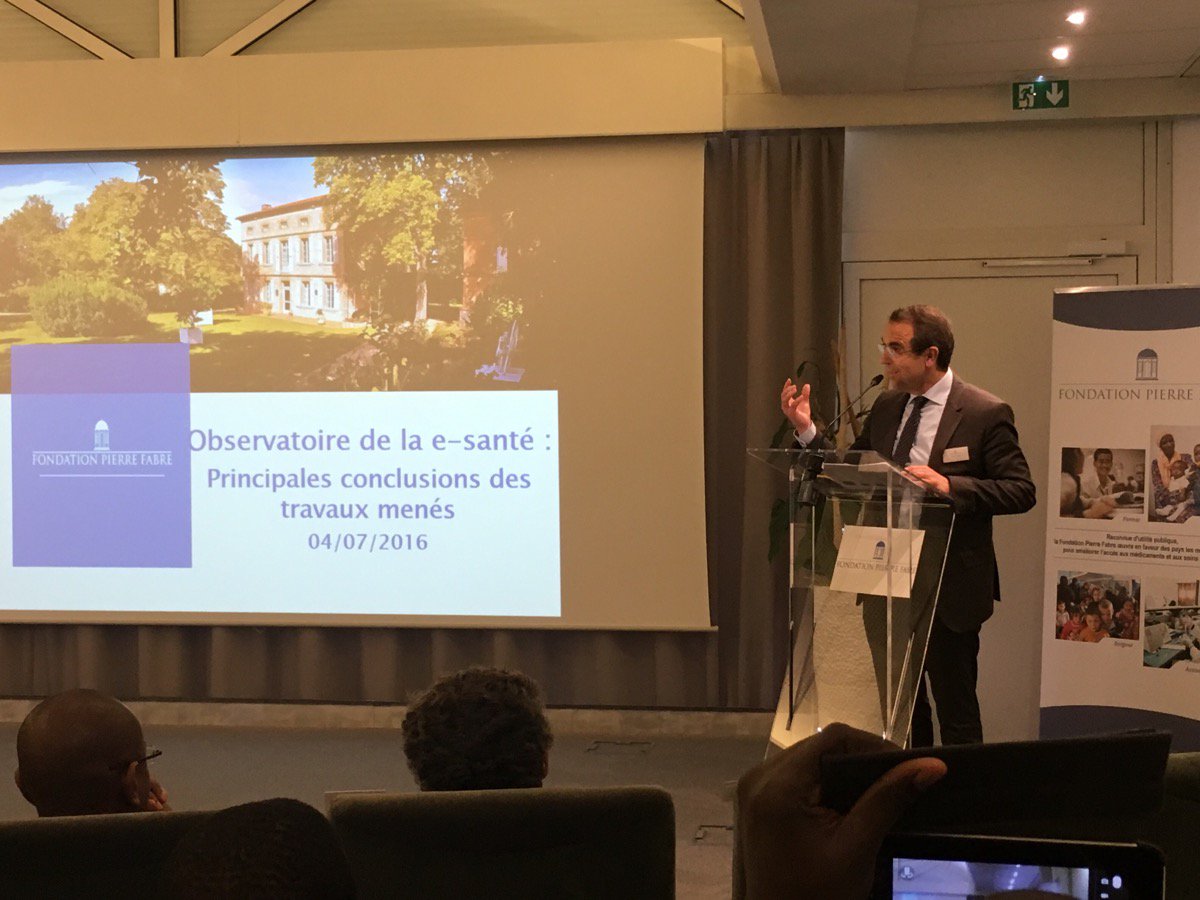 CatelReseau's tweet photo. Merci pour cette belle journée #odess2016 projets observatoire #esante #telesante #telemedecine https://t.co/uNMmWgH866
