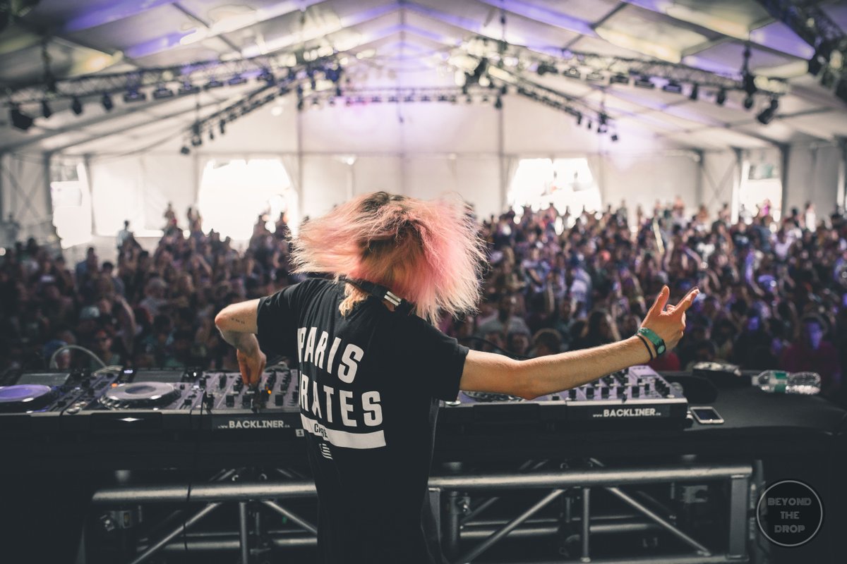BeyondTheDrop's tweet photo. Our photos from this year's @DigiDreamsFest are now up! #DigitalDreams pics by @snappedbycam https://t.co/rhSJDyVoT4 https://t.co/HI5A5tOC88
