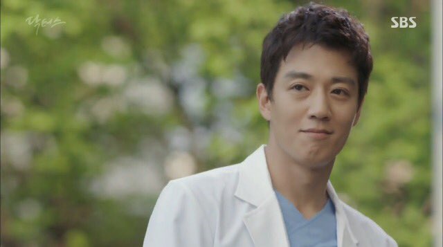 KSeriesAD's tweet photo. เมื่อคืนนี้ #Doctors ช่อง SBS ตอนที่ 5 ได้เรตติ้ง 18.4% สูงสุดตั้งแต่ออนแอร์มา 🎉 / ใกล้จะถึง 20% แล้ว 👏🏻👏🏻 https://t.co/sS1VUMjhIt