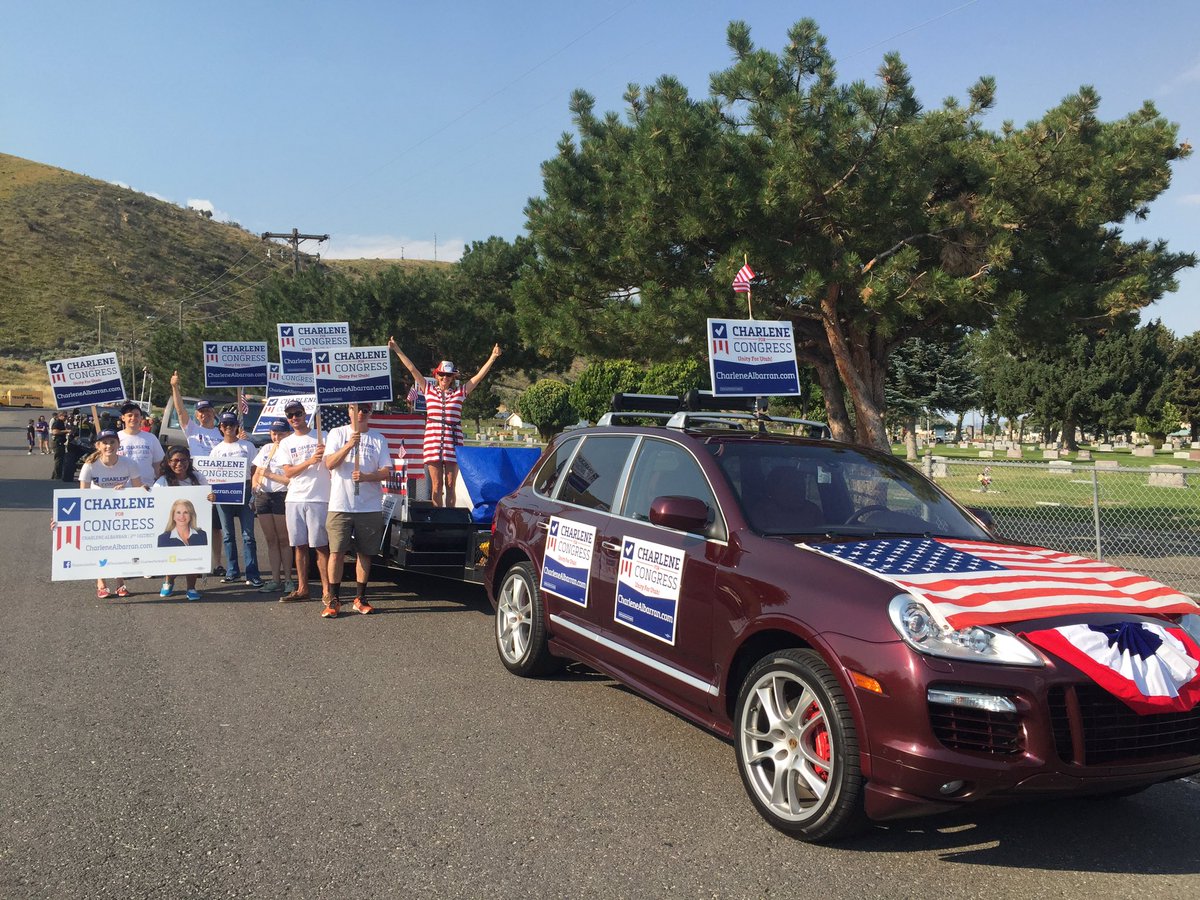 UtahDemocrats's tweet photo. #TeamCharlene represented at 4 parades this wknd! Learn more about @CharleneAlbarr at https://t.co/URPKzcaeB1 #utpol https://t.co/axRxDi5dJR